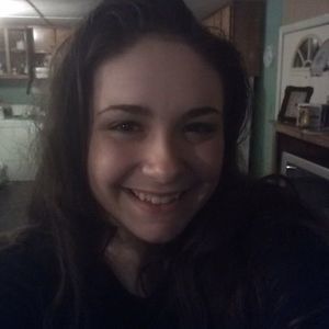 Meet your Posher, Abigail