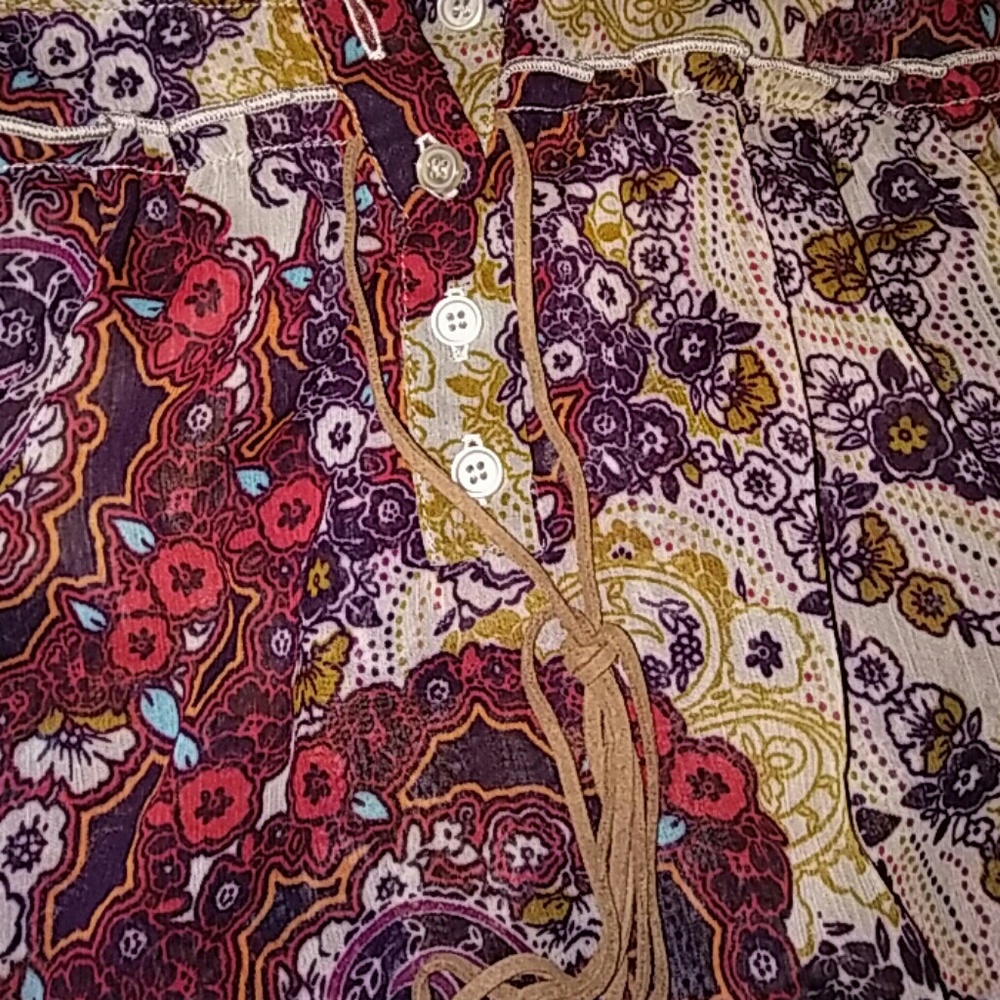 Mossimo top - Picture 3 of 4