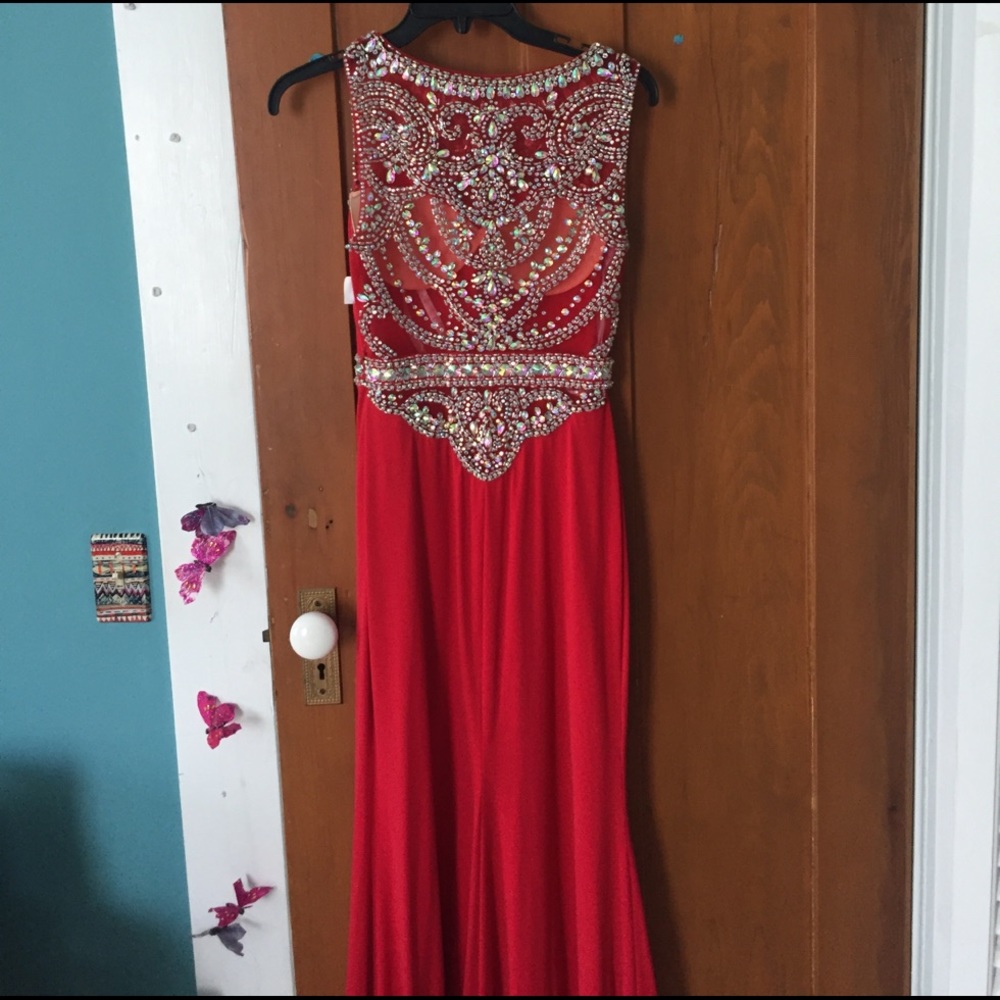 Prom Dress! - Picture 2 of 5