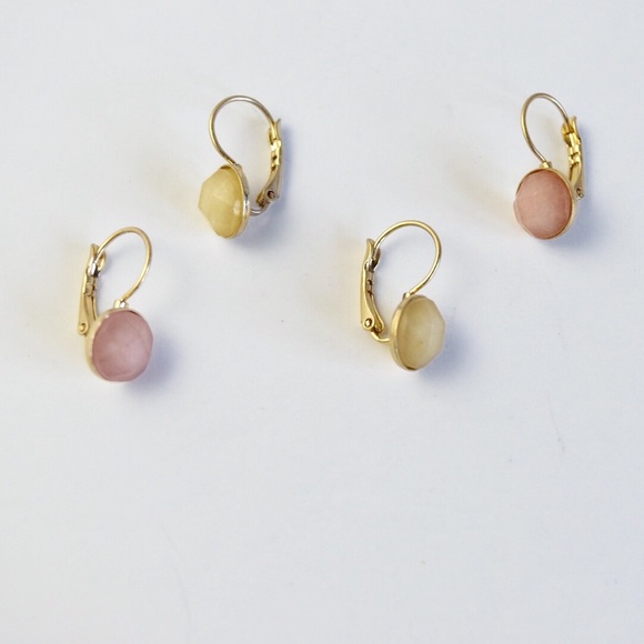 1 Left! Rose Quartz French Lock Earrings - Picture 2 of 2