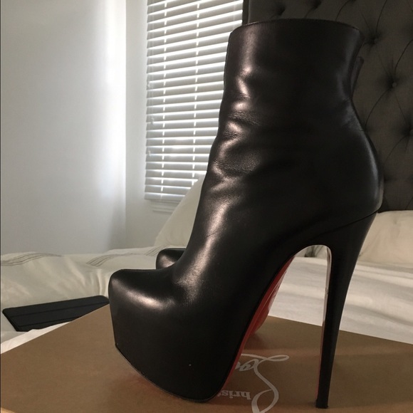 SOLD!!!! - Picture 2 of 4