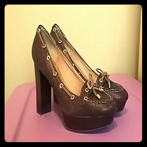 Sperry Top-sider brown high heels