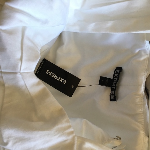 NWT🌟 Adorable White dress from Express🌟 - Picture 4 of 5