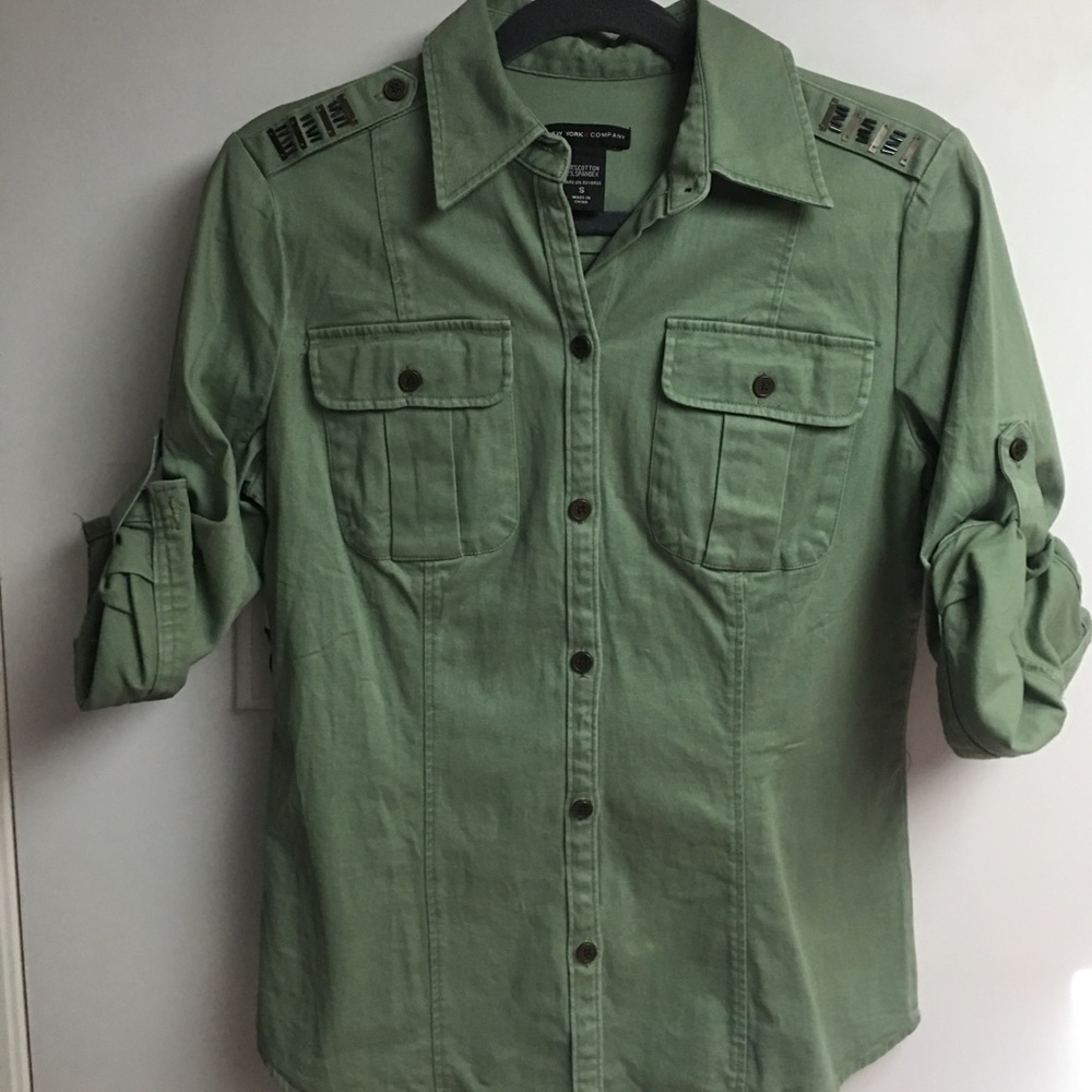 New York & Company button down shirt