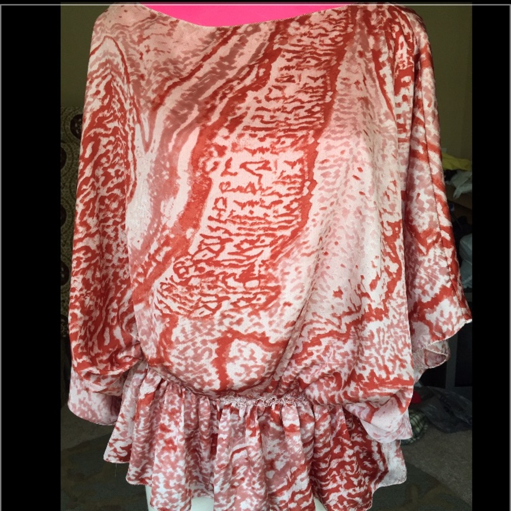 Max Studio summer top