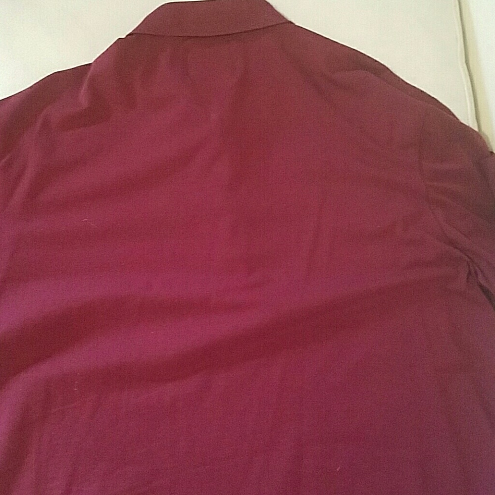 Shirt - Picture 4 of 4