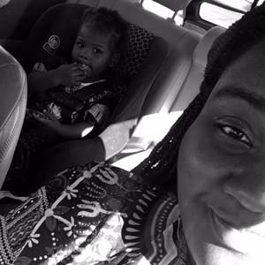 Meet your Posher, Courtney