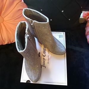 Brand new Juicy Couture Taupe bootie with lots of