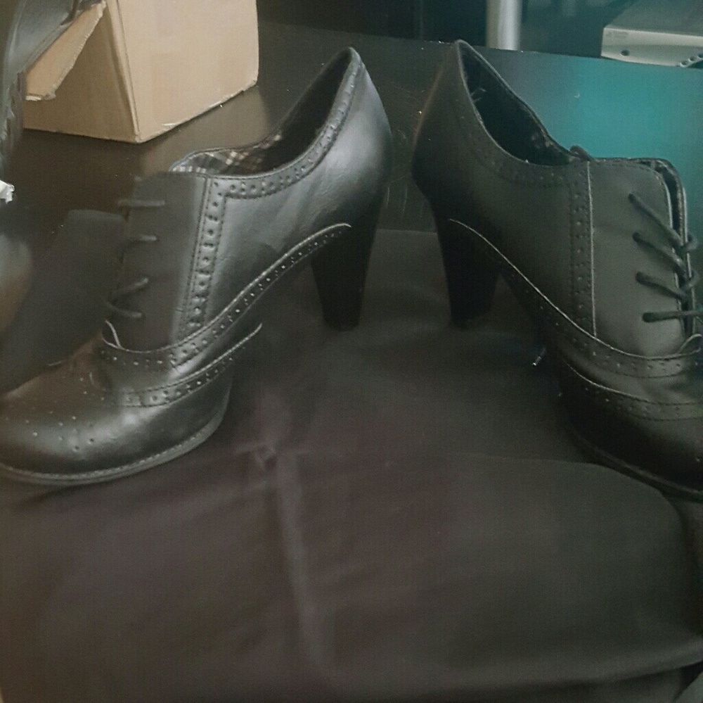 American eagle shoes