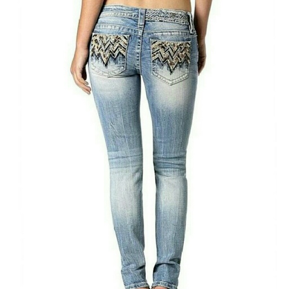 NWT  Miss Me Beaded Chevron Skinny Jeans - Picture 3 of 8