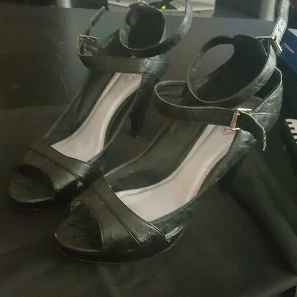 Black strappy heels