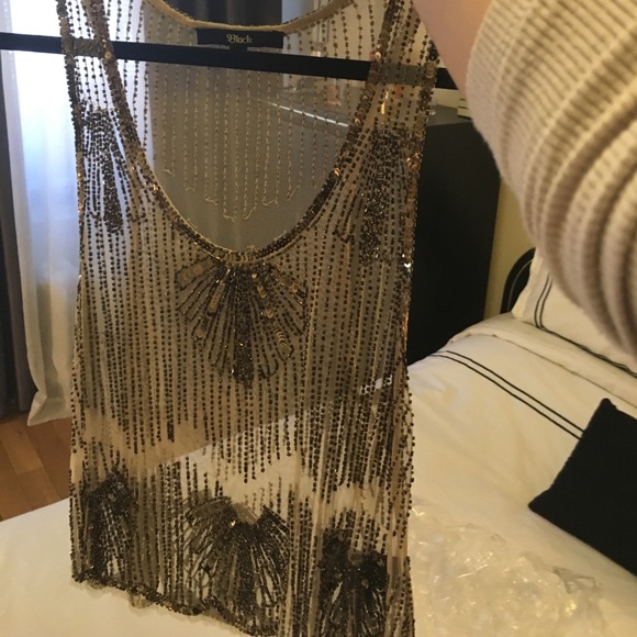 Top - Picture 3 of 4