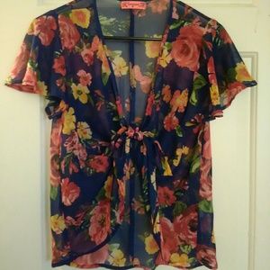 Chiffon blouse tie front