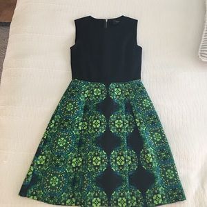 Green/black cocktail dress