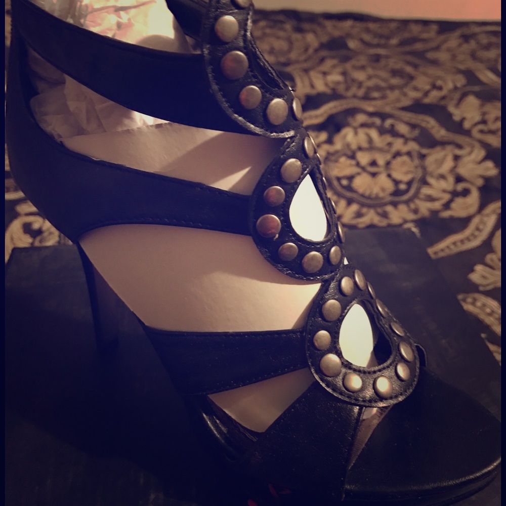 Black open toe heels