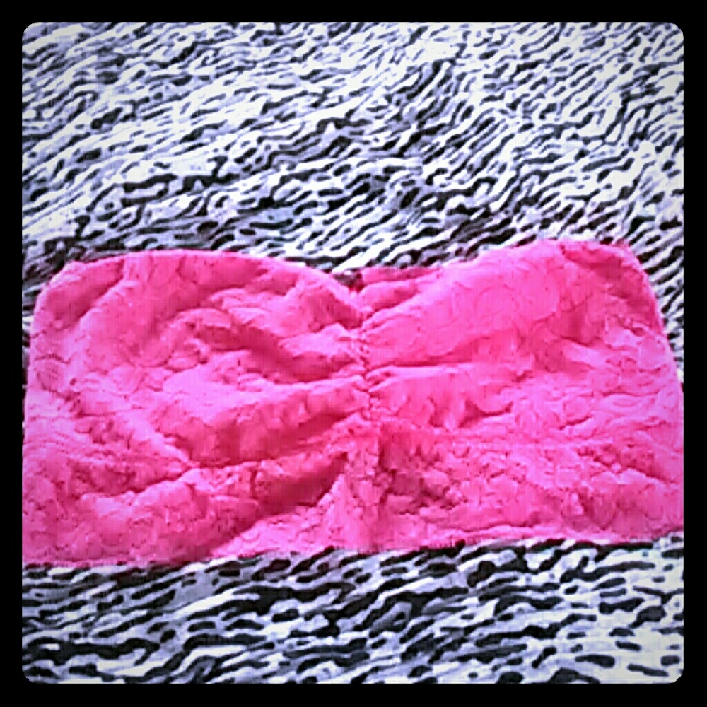 💝{Bebe} 💝Hot pink lace bandeau