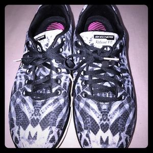 Skechers relaxed fit sneakers