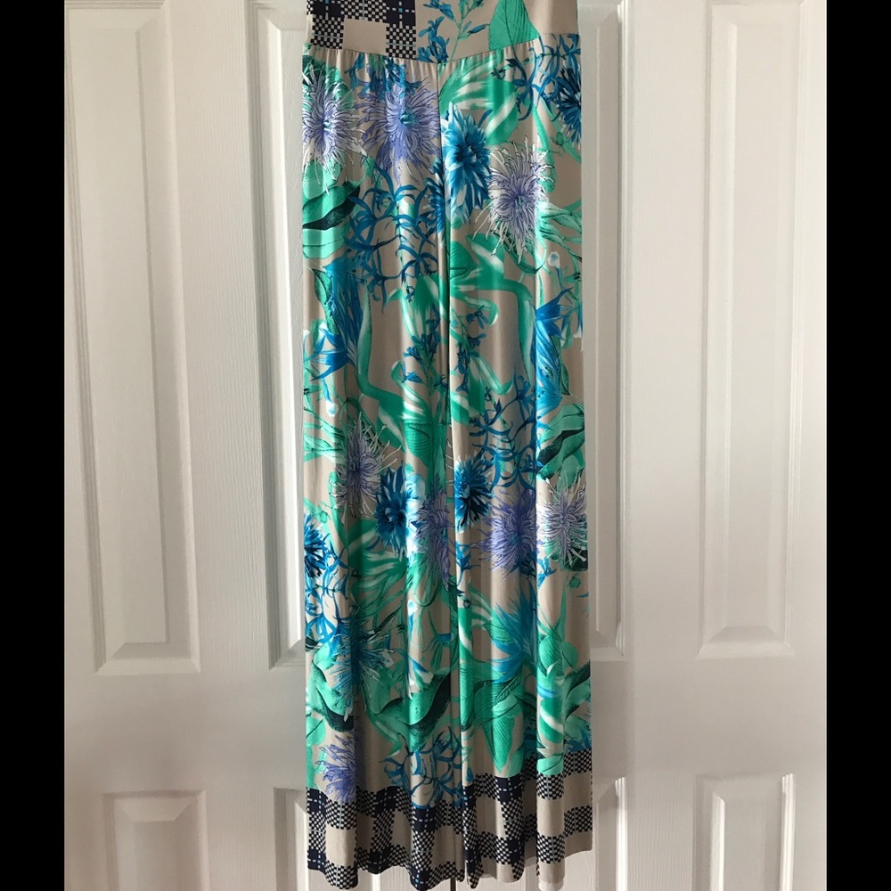Patterned pants