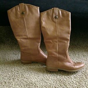 Tan riding boots no zipper
