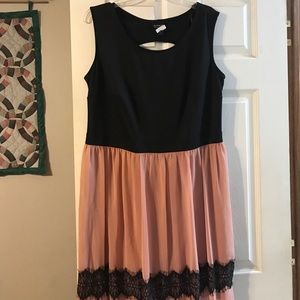 Black and pink dress size 16W
