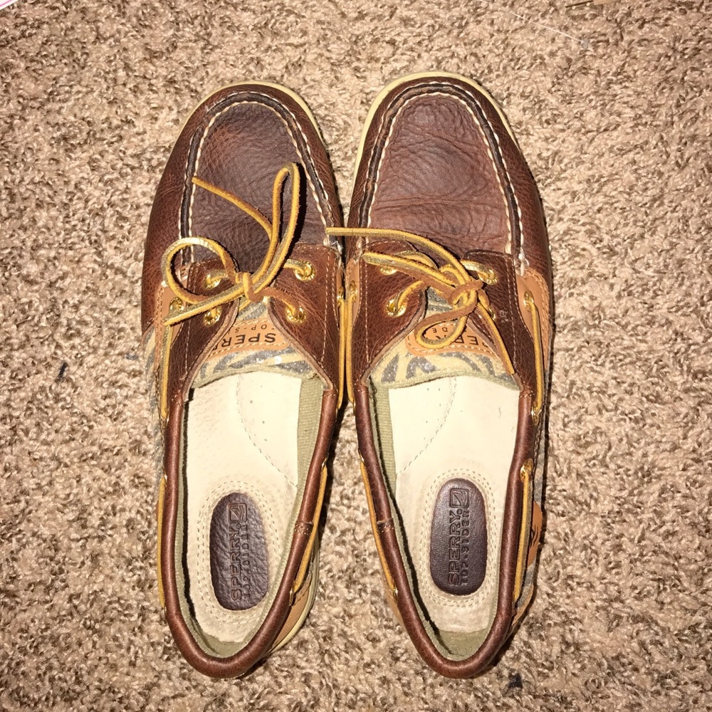 Brown Sperry Top-Sider shoes