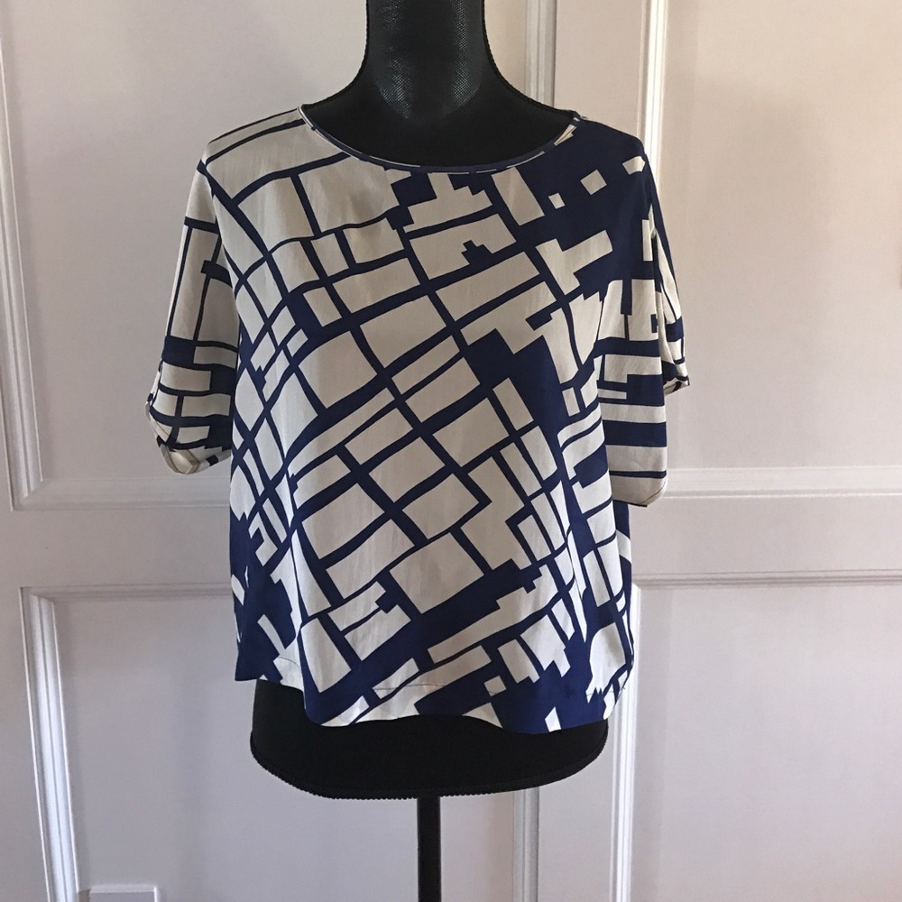 Akiko Blue and cream short sleeve blouse