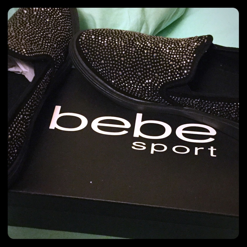 Bebe Sport "Sharlene" rhinestone studded flats!🔥