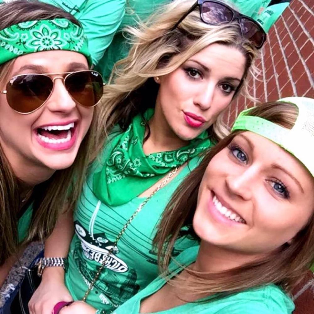 Meet your Posher, Taylor