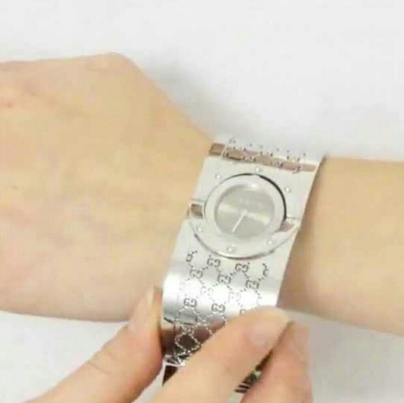 Authentic Gucci - Picture 7 of 7