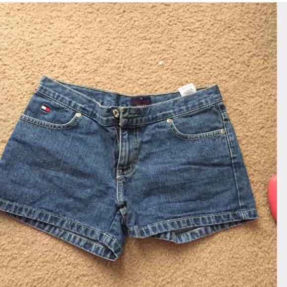 Tommy Hilfiger Jean shorts - Picture 1 of 1