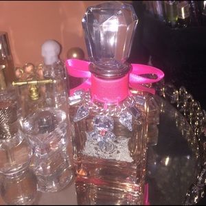 Juicy Couture La La perfume