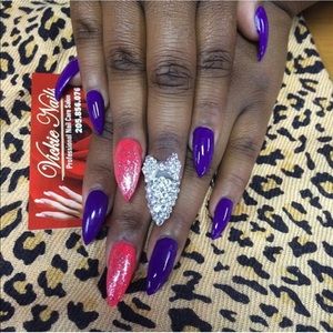 Meet your Posher, Destini