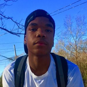 Meet your Posher, Karon