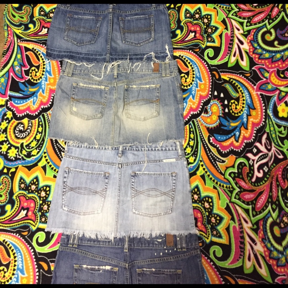 🚫SOLD🚫Abercrombie & Fitch Jean miniskirts