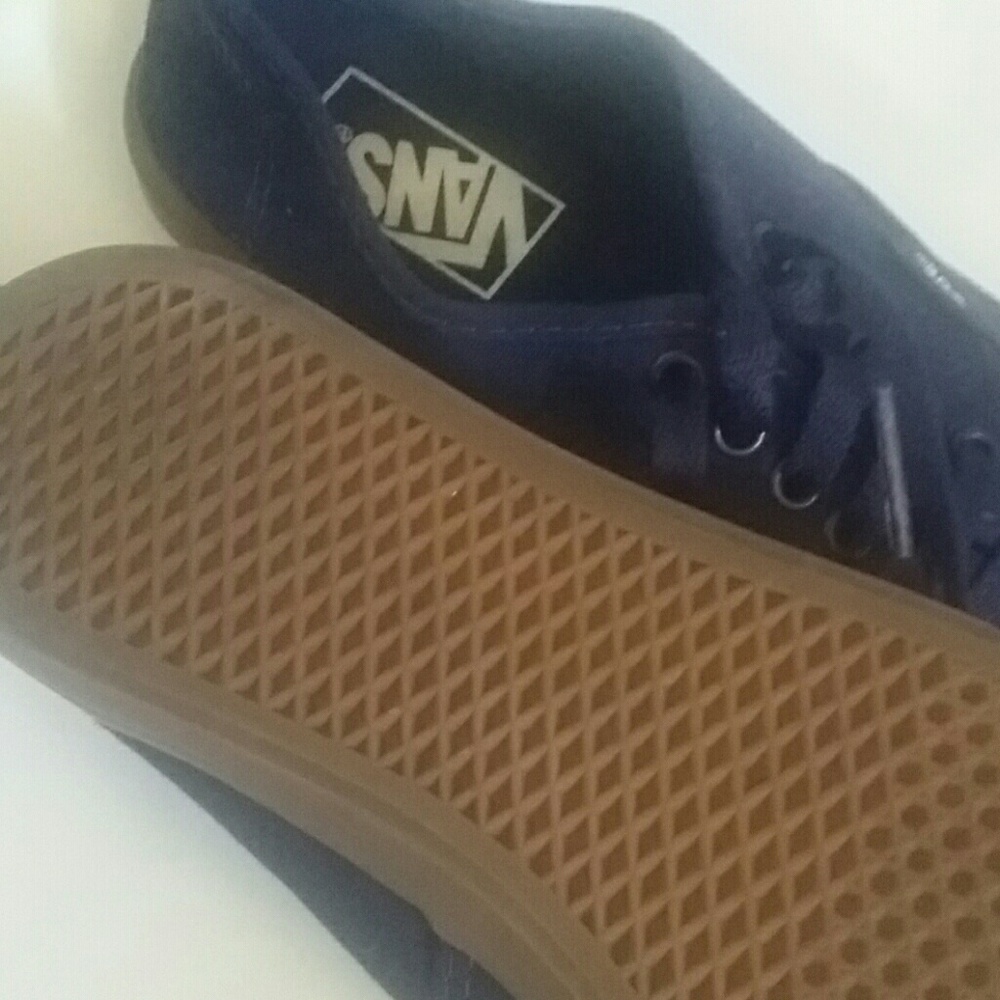 Shoes - Picture 3 of 3