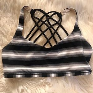 Lulu Lemon Free to Be sports bra