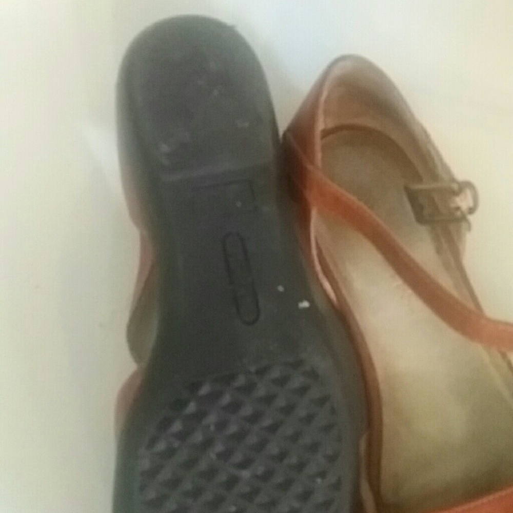 Shoes - Picture 2 of 2