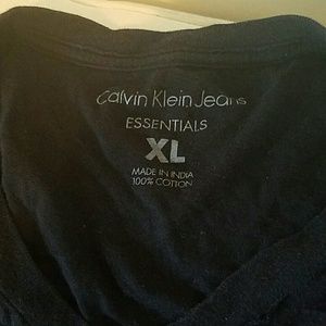 Calvin Klein T-shirt