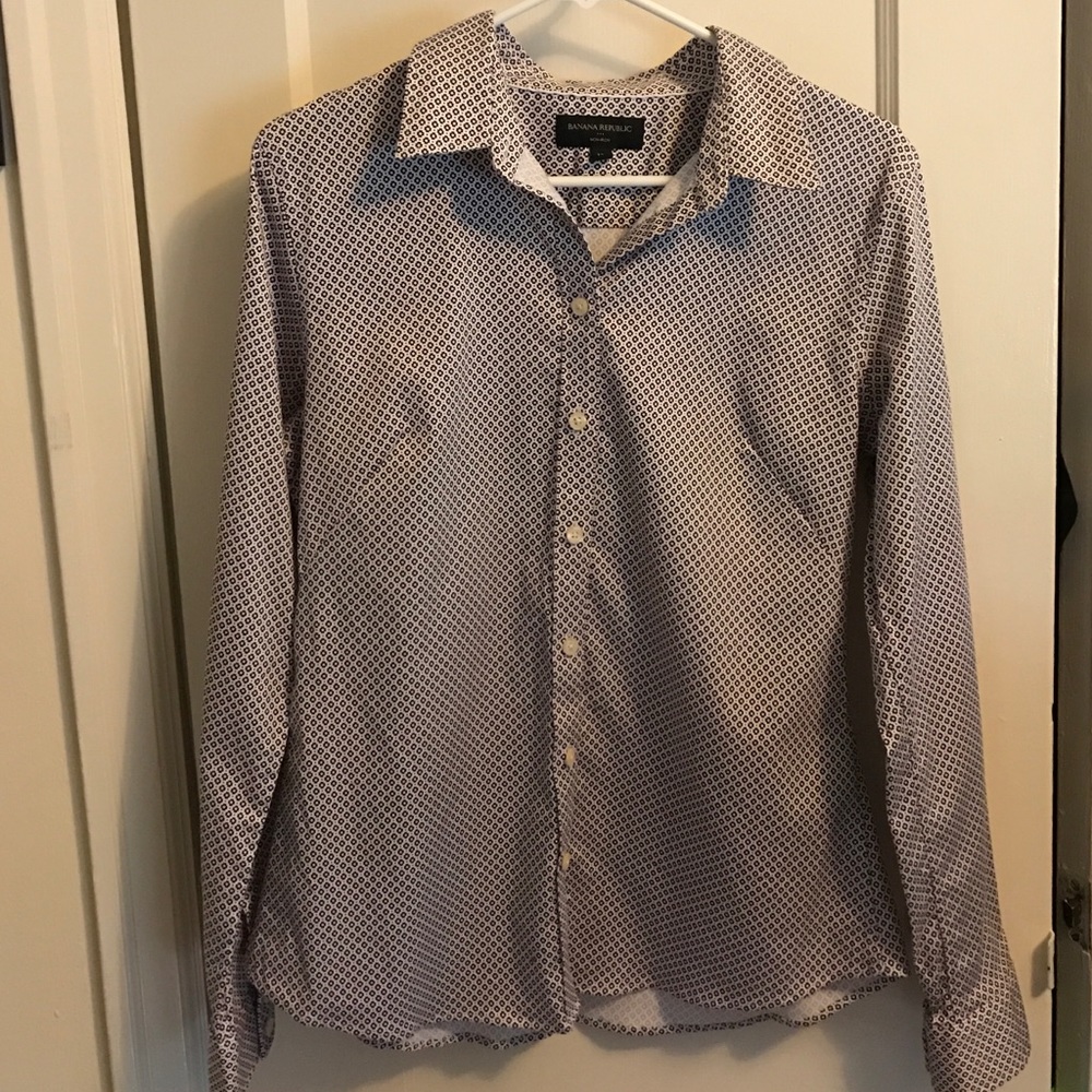 Banana Republic No Iron Button Down Shirt