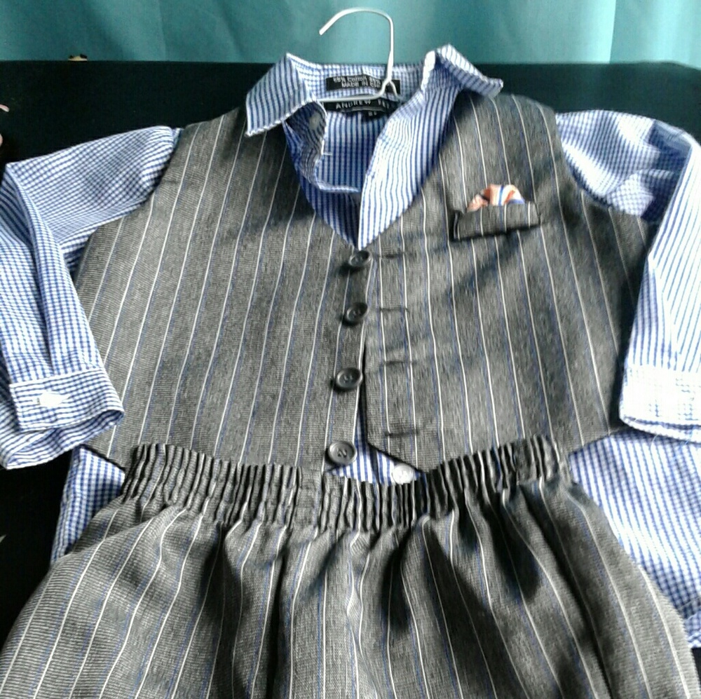 Little boys 3- piece suit