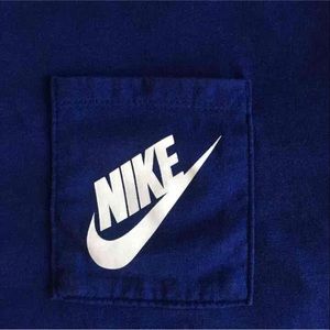 Nike pocket t shirt