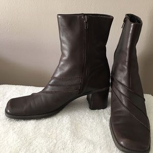 Clarks leather boots.