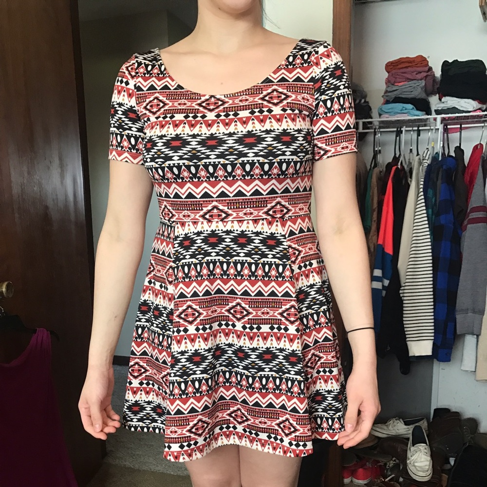 Dress - Picture 2 of 3