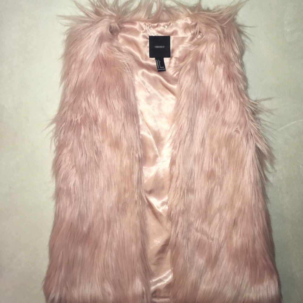 Forever 21 Pink Faux Fur Vest