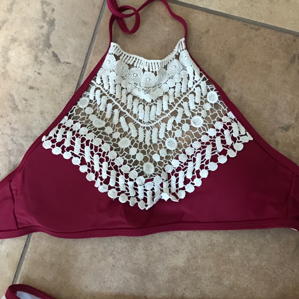 Cupshe halter top bikini