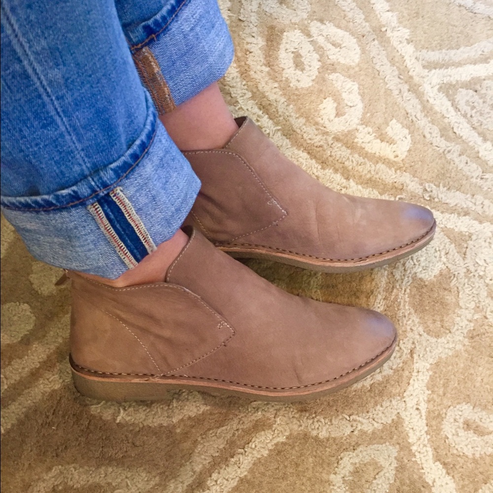 CUTE Dolce Vita Freya Slip-on Booties‼