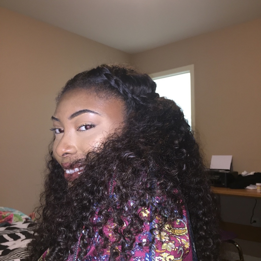 Meet your Posher, Erykah