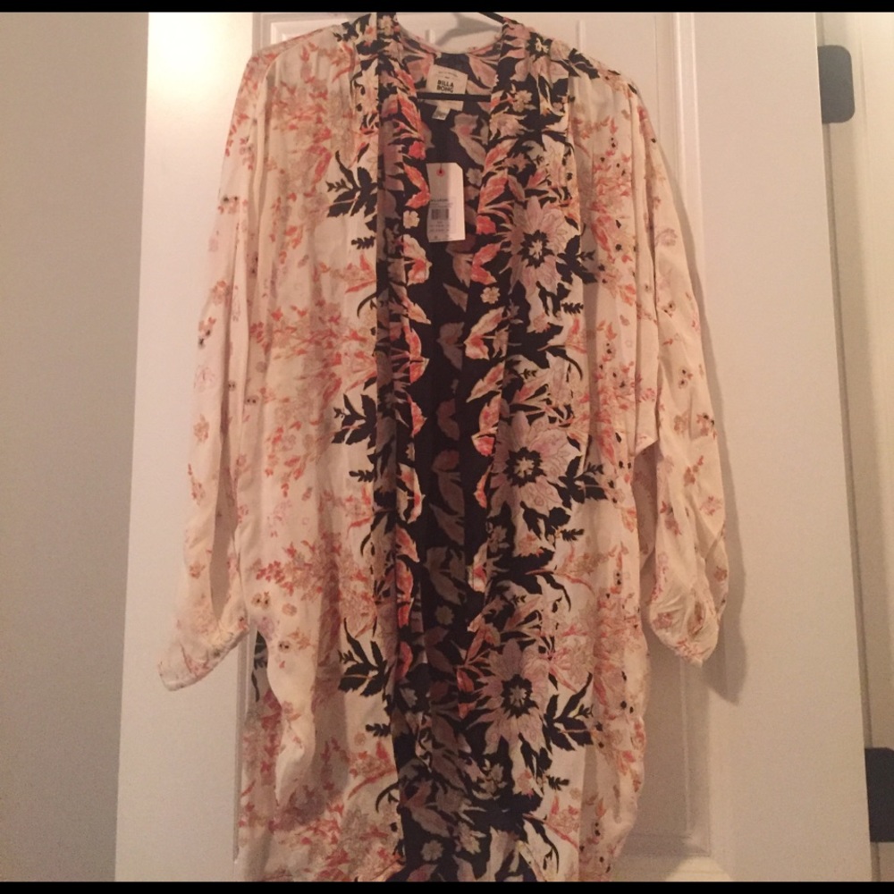 Billabong kimono nwt