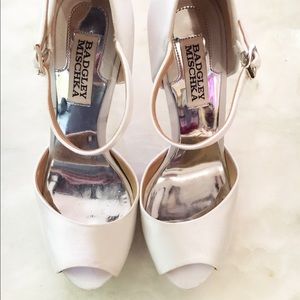 Badgley Mischka Shoes - 'Gene' Crystal Back Ankle Strap Pump Badgley Mischka Shoes - 'Gene' Crystal Back Ankle Strap Pump