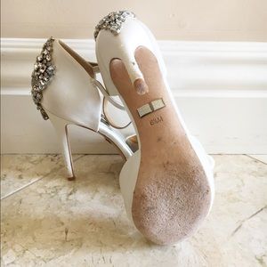 Badgley Mischka Shoes - 'Gene' Crystal Back Ankle Strap Pump Badgley Mischka Shoes - 'Gene' Crystal Back Ankle Strap Pump